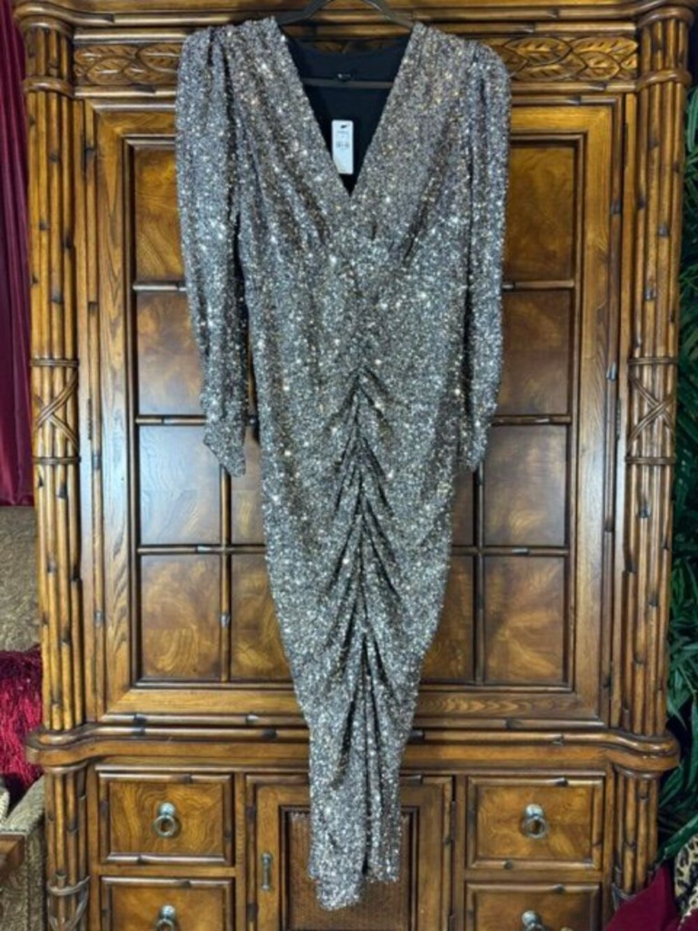 Express Deep Gold Sequin Vneck Rouched Long Sleeve Stretch Dress - Picture 2 of 13